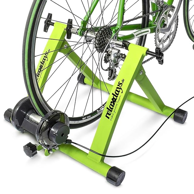 Rullo Relaxdays verde, montato e pronto per una bici